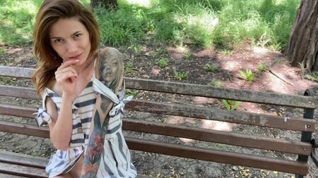 Ragazza, hai bisogno di un'azienda?