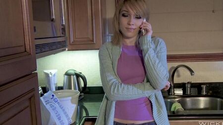 Lily Labeau dormiva con il ragazzo di sua sorella