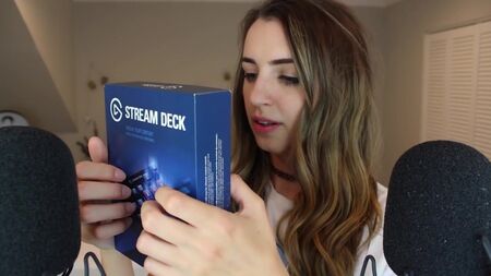 [Gibi ASMR] [ASMR] Picchiettii lenti su oggetti nuovi e diversi (sussurrato)