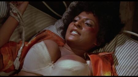 Pam Grier nuda - Foxy Brown (1974) HD 1080p