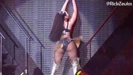 Nicki Minaj: tributo sexy - EDIZIONE LIVE