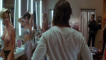 Teri Hatcher nuda - Tango & Cash (1989) HD 720p Guarda online