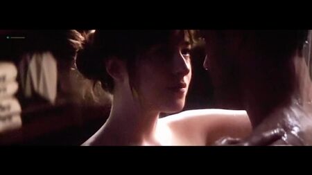 Dakota Johnson nuda - Cinquanta sfumature di nero (2017) TS