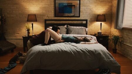 Emily Hampshire nuda - La mia imbarazzante avventura sessuale (2012) HD 1080p