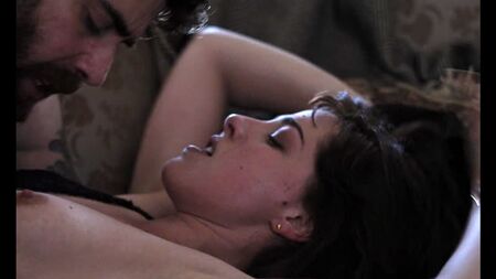 Olivia Thirlby nuda - Between Us (2016) HD 1080p Guarda online / Olivia Thirlby - Between Us
