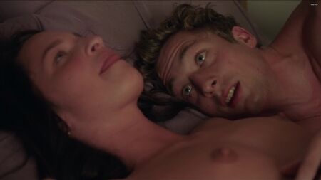 Ruby Modine, Isidora Goreshter nude - Shameless Stagione 7 Episodio 6 (2016) - 1080p
