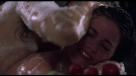 Linda Fiorentino nuda - The Moderns (USA 1988) 1080p Guarda online / Linda Fiorentino - The Moderns