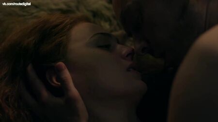 Sophie Skelton nuda - Outlander (2018) Stagione 4 Episodio 8 HDTV 1080p Guarda online
