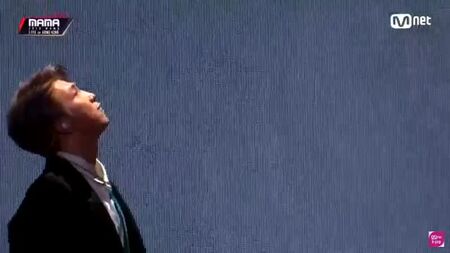 Kim, dio, zar, re, imperatore, principe, presidente Namjoon