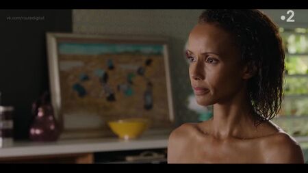 Sonia Rolland Nude - Tropiques criminels s01 (2019) HD 1080p Guarda online / Sonia Rolland - Tropiques criminels
