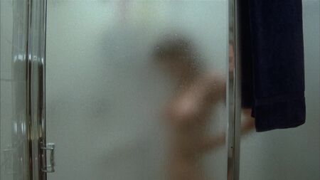 Betsy Russell nuda - Private School (1983) 1080p