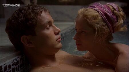 Sienna Guillory nuda - Helen Of Troy (Regno Unito 2003) 1080p Guarda online