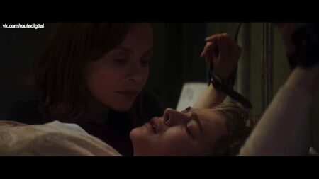 Chloë (Chloe) Grace Moretz, Maika Monroe – Greta (2018) HD 1080p Nuda? Da non perdere! Guarda online