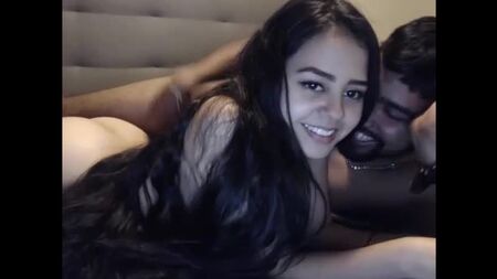 Voglio vedere una coppia fare sesso in webcam