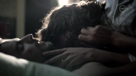 Antje Traue nuda - Weinberg s01e01 (2015) HD 1080p