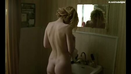 Julie Gayet, Sabine Bail nude - Select Hotel (FR-1996) [nudo integrale] Guarda online