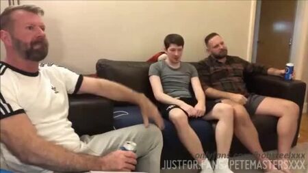 vacanze per uomini porno gay porno daddy bear porno gay