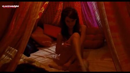 Kristen Hager nuda in *Manson, My Name Is Evil* (2009) – Guarda online