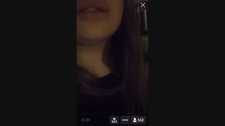 ragazze ubriache che si spogliano su Periscope