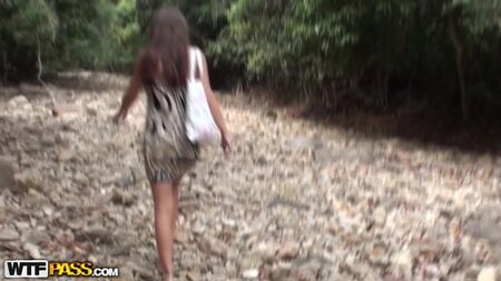 Scene di sesso in vacanza in Thailandia, ragazze in bikini che fanno sesso in vacanza [POV, Figa, Sesso in generale, All'aperto, Anale, Adolescenti, Pompini, Gola profonda, Gonzo, Porno HD