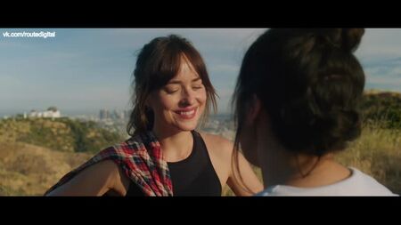 Dakota Johnson, Tracee Ellis Ross, June Diane Raphael - The High Note (2020) HD 1080p: scene di nudo? Sexy! Guarda online