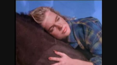 Erika Eleniak in Baywatch
