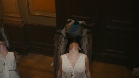Liv Lisa Fries, Hannah Herzsprung, ecc. - Babylon Berlin s03 (2020) Liv Lisa Fries, Hannah Herzsprung, Leonie Benesch - Babylon Berlin
