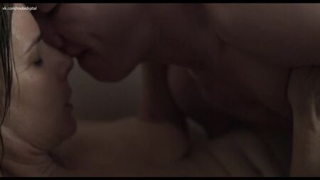 Rachel Griffiths nuda - Mammal (2016) + slow motion Guarda online / Rachel Griffiths - Mammal