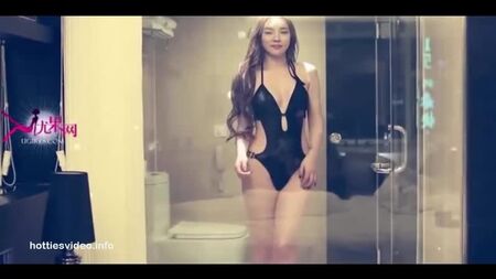 Ugirls: VIDEO DEL SERVIZIO FOTOGRAFICO "PERFECT BODY"
