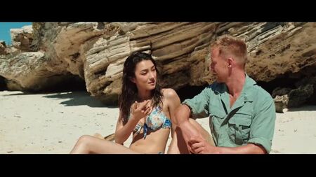 Natasha Liu Bordizzo, Lucy-Rose Leonard - The Naked Wanderer (2019) HD 1080p Nuda? Sexy! Guarda online