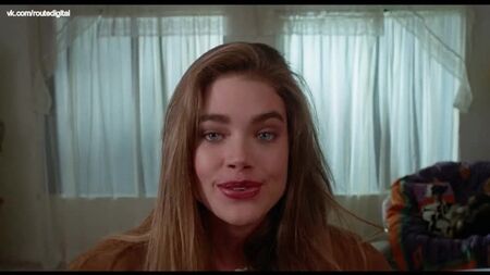Denise Richards - Tammy e il T-Rex (1994) HD 720p Nuda? Sexy! Guarda online