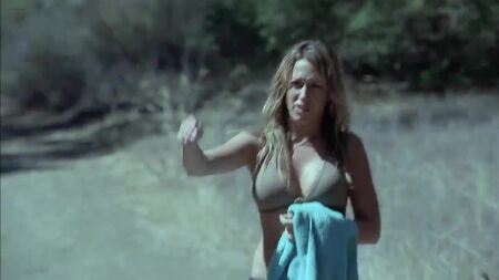 Haylie Duff - Backwoods (2008) Nuda? Sexy! Guarda online