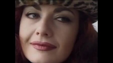 Jessica Rizzo, una bella milf italiana