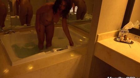 Sesso privato in bagno