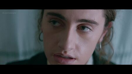 Rachel Sennott nuda - Shiva Baby (2020) HD 1080p Guarda online / Rachel Sennott - Shiva Baby