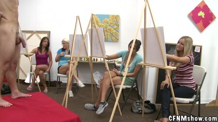 Spettacolo CFNM - La classe d'arte ha modelli maschi arrapati