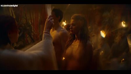 Jeanne Goursaud Nude - Barbarians (2020) Stagione 1 HD 1080p Guarda online / Jeanne Goursaud - Barbarians