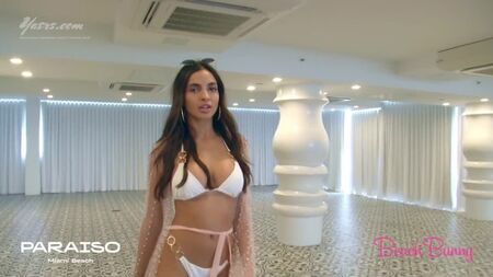 Moda bikini - Moda costumi da bagno Beach Bunny
