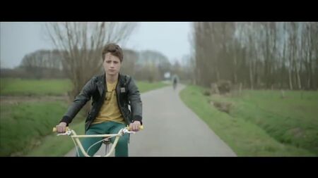 GAY VANS 18+ gay_vans|Kiss Softly - cortometraggio gay in HD