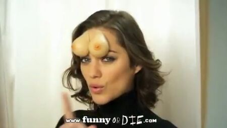 "Tittaes" con Marion Cotillard