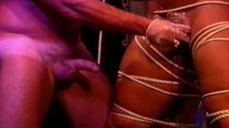 Ben Gay e Tabasco sul pene e sui testicoli
