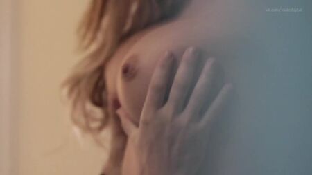 Mindy Robinson, Hannah Hughes nude – VHS 2 (2013) HD 1080p Guarda online / Mindy Robinson, Hannah Hughes – Z/L/O 2