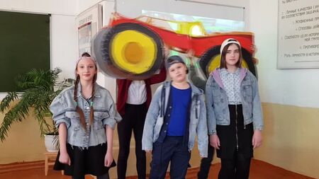 Blippi – La canzone del Monster Truck (cover 5b)