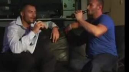 Seduczione eterosessuale su Ice Gay Tube