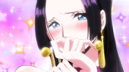 ONE PIECE: momento ecchi modificato dall'anime con Boa Hancock nuda