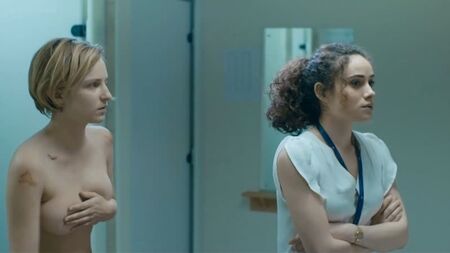 Faye Marsay nuda – Glue Stagione 1 Episodi 2 e 3 in HD 1080p Guarda online / Faye Marsay – Glue