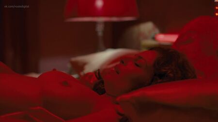 Violante Placido nuda - The American (2010) Blu-ray 1080p - Guarda online / Виоланте Плачидо - Американец