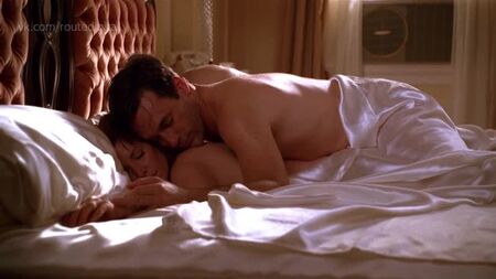 January Jones, Melinda McGraw, Rima Yazbeck - Mad Men s02e06 (2008) HD 720p Nuda? Sexy! Guarda online